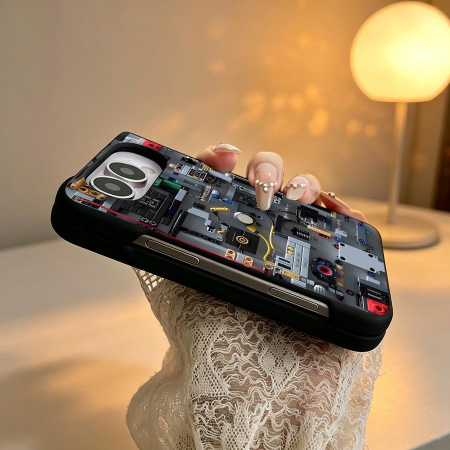 غطاء هاتف أبل آيفون 18 برو ماك - مراجعة Gaming Console In Phone وسعره
