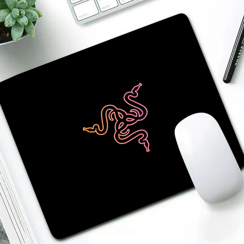 لوحة ماوس فاخرة من Razer، حصير - مراجعة Pad Gaming Console وسعره